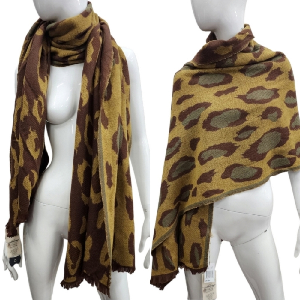 NWT Animal Print Scarf Set QUAGGA Green Label